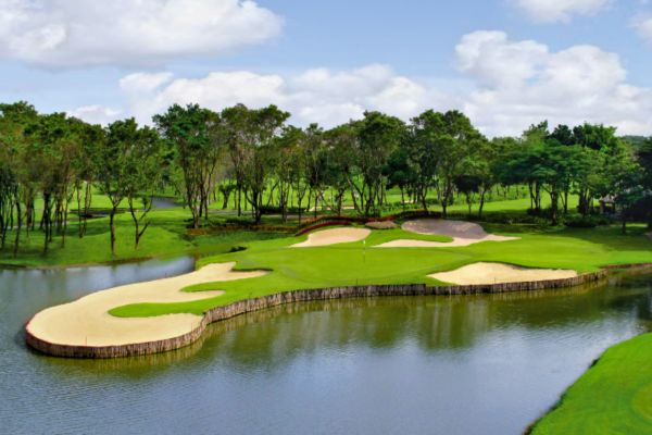 Thana City Country Club